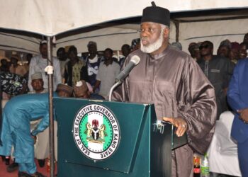 #Nation Building Tru Improved Reward System: Gov Ganduje Lays Foundation For Construction of 500 Houses in Kano