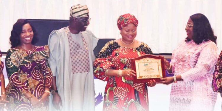 CONGRATULATIONS TO CHIEF MRS ADEJOKE ORELOPE-ADEFULIRE ON COWLSO AWARD OF HONOR  – Hon Akintomo
